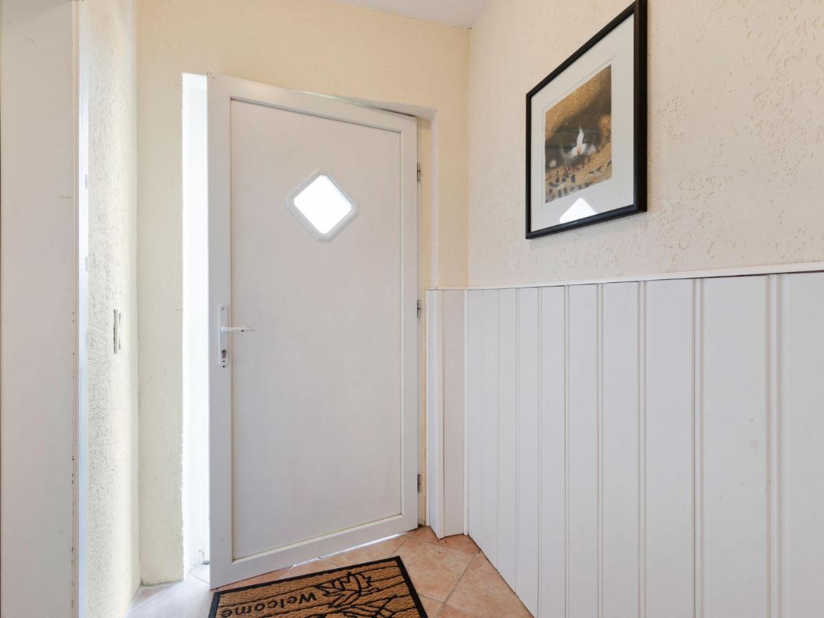 Elegant Apartment With Garden In Gingst Extérieur photo