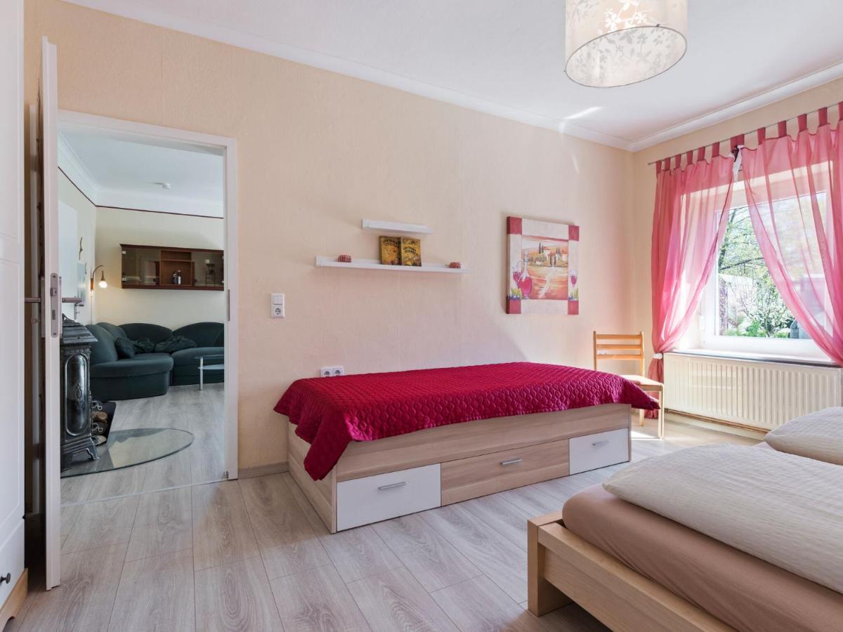 Elegant Apartment With Garden In Gingst Extérieur photo