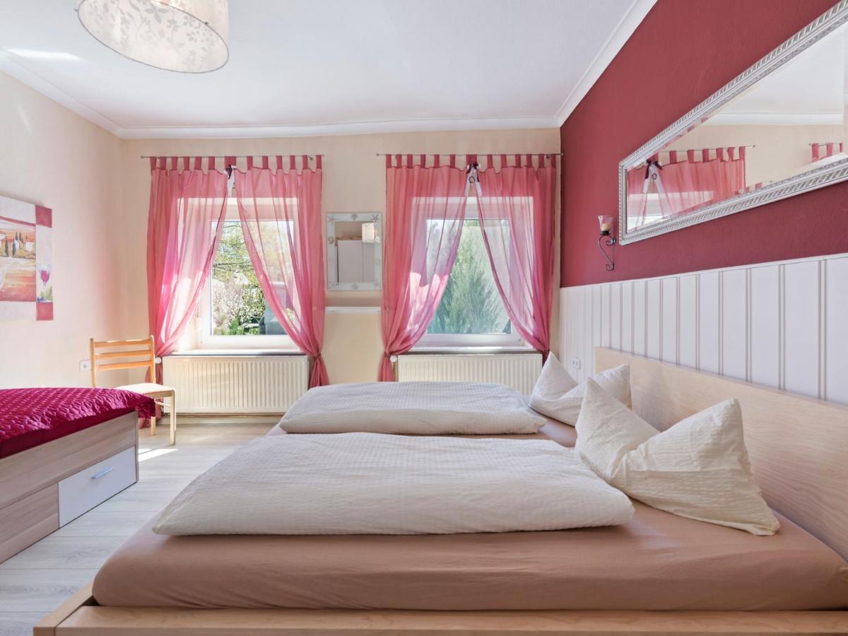 Elegant Apartment With Garden In Gingst Extérieur photo